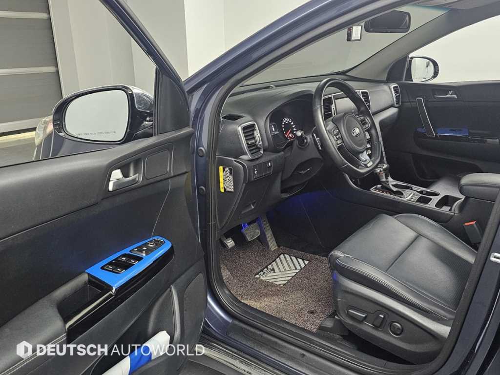 KIA Sportage - Vista 11