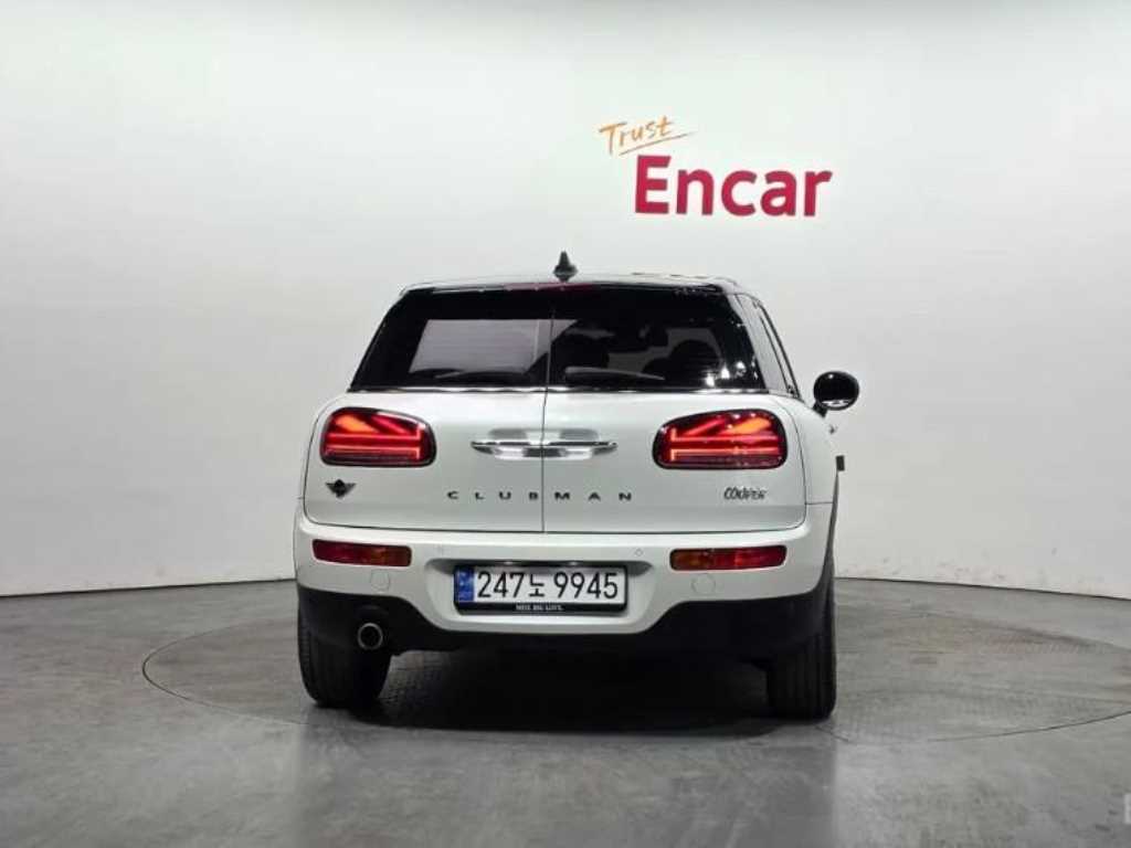 Mini Clubman - Vista 4