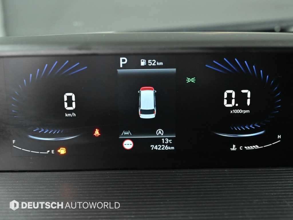 HYUNDAI Staria - Vista 8