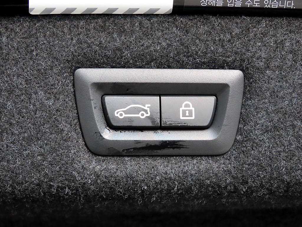 BMW 5 Series 2020 Negro - Importación desde Corea - HF Imports Iquique - Foto 17