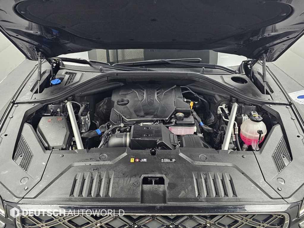 Genesis GV70 - Vista 6