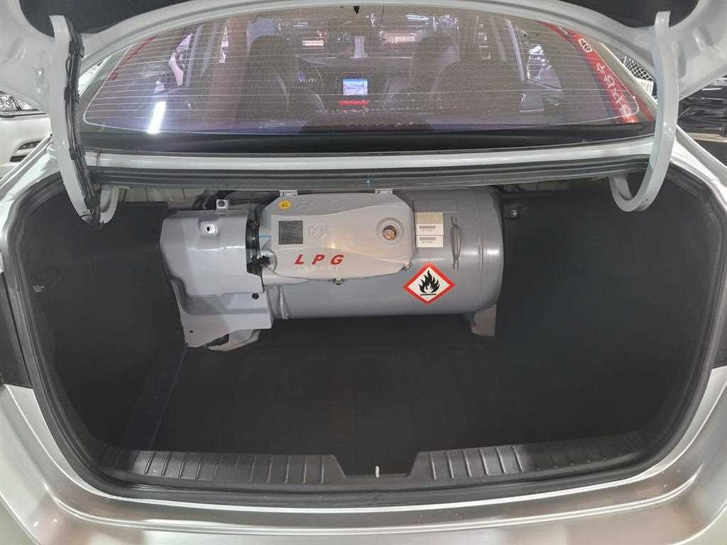 KIA K5 2013 Plateado - Importación desde Corea - HF Imports Iquique - Foto 19