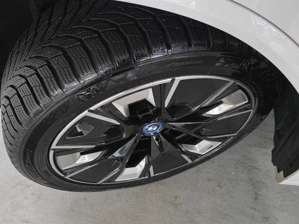 BMW iX3 2024 Blanco - Importación desde Corea - HF Imports Iquique - Foto 19