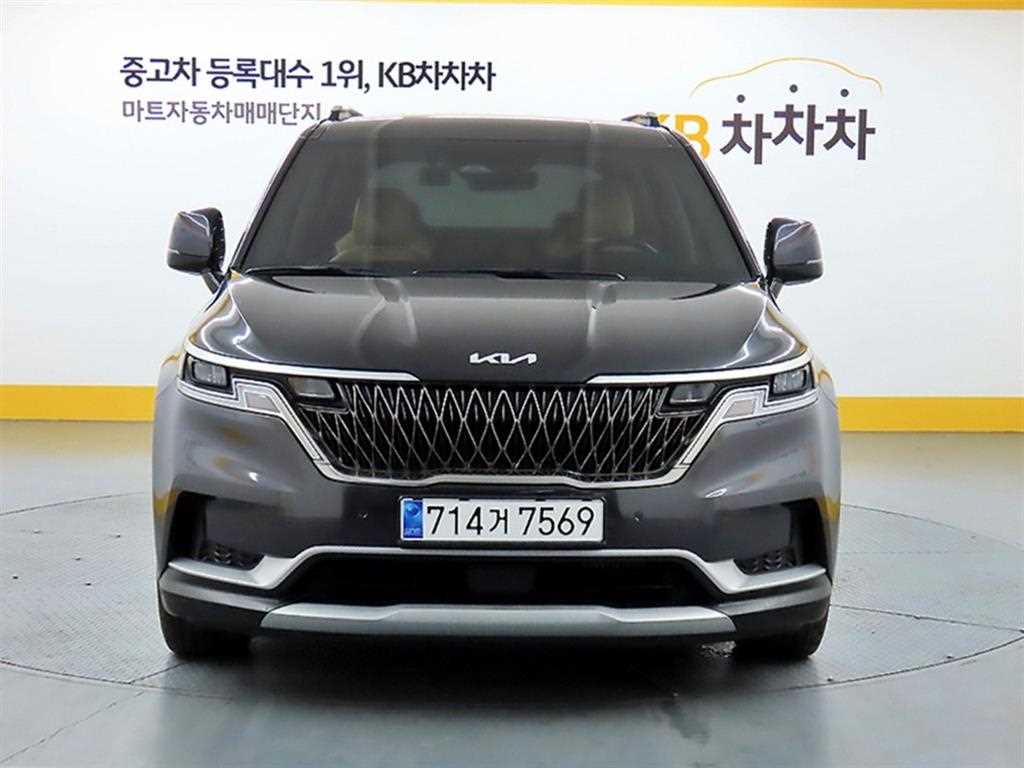 KIA Carnival 2023 - Importación desde Corea - HF Imports Iquique - Foto 1