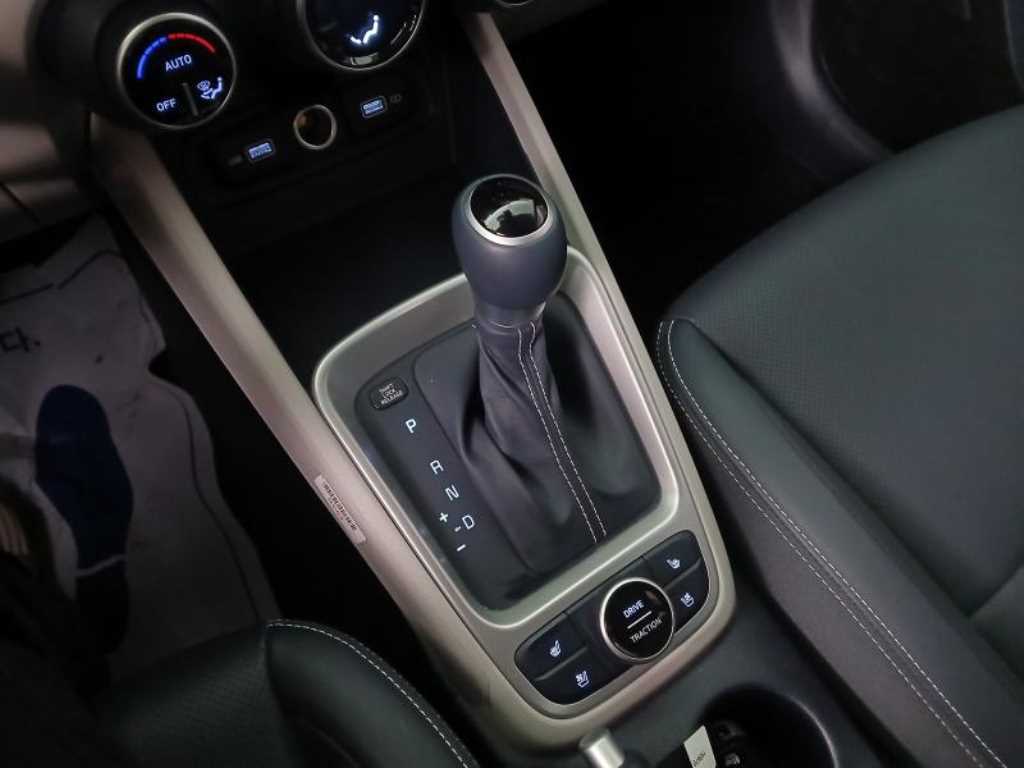 HYUNDAI Venue 2022 Blanco - Importación desde Corea - HF Imports Iquique - Foto 15