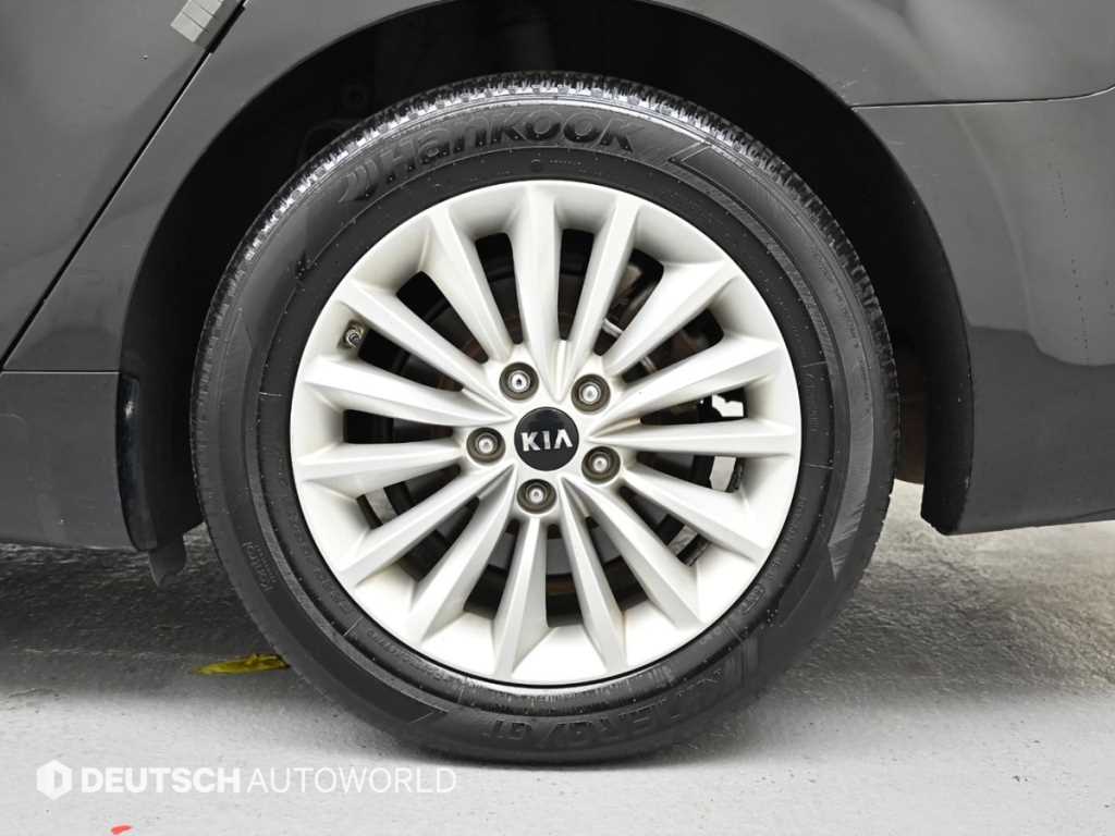 KIA K7 - Vista 5
