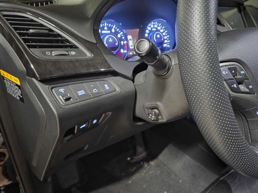 HYUNDAI Grandeur - Vista 8