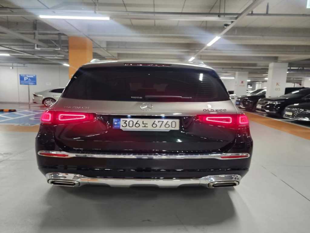 Mercedes Benz GLS Class - Vista 5