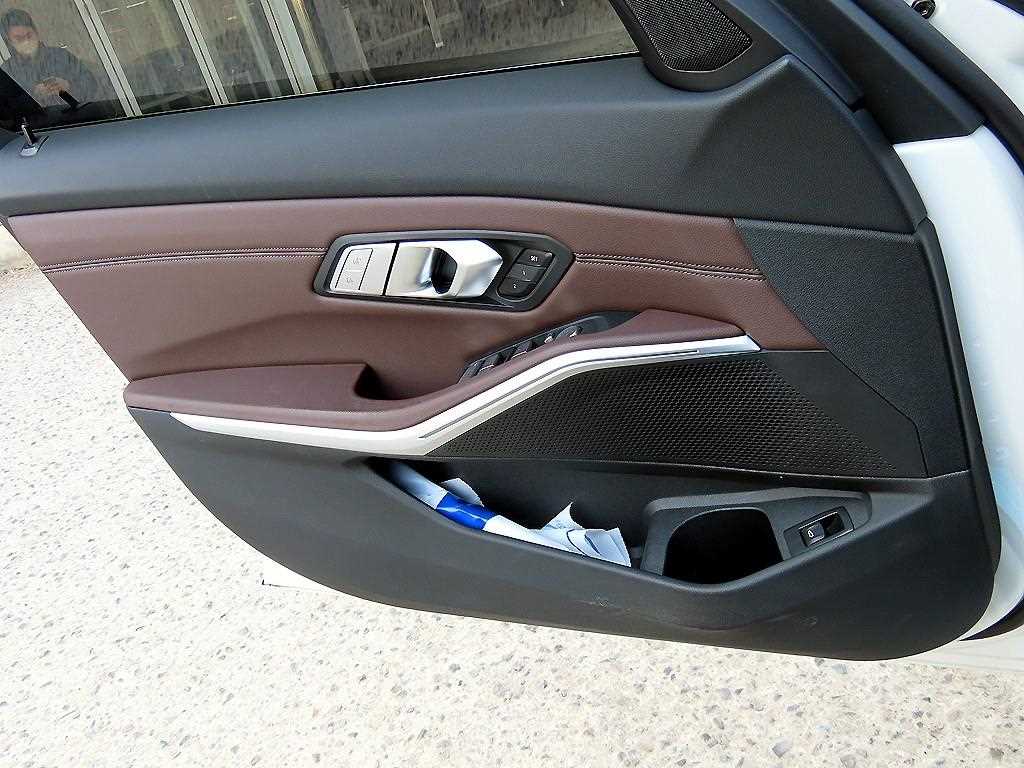 BMW 3 series - Vista 11