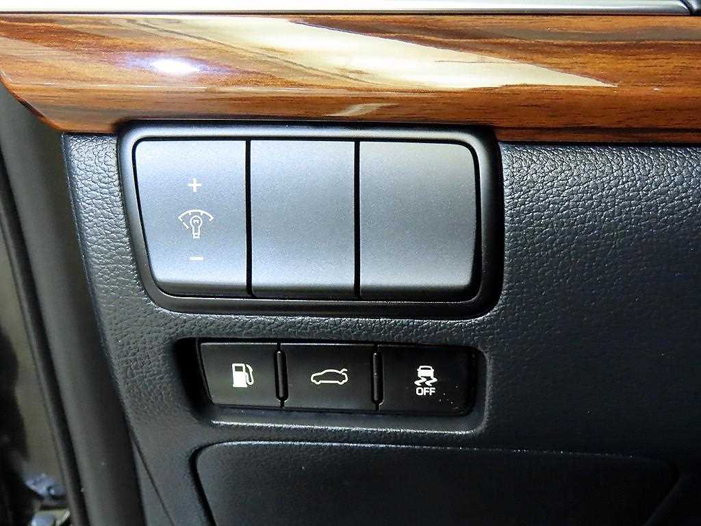 KIA K7 2017 Negro - Importación desde Corea - HF Imports Iquique - Foto 14