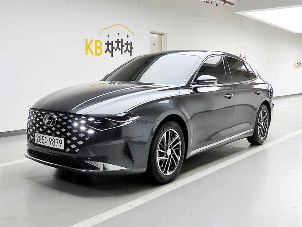 HYUNDAI Grandeur - Vista 2