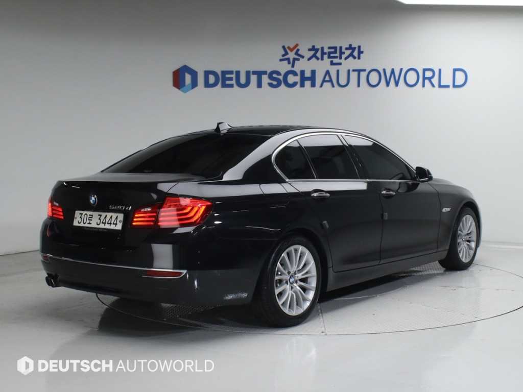 BMW 5 Series - Vista 2