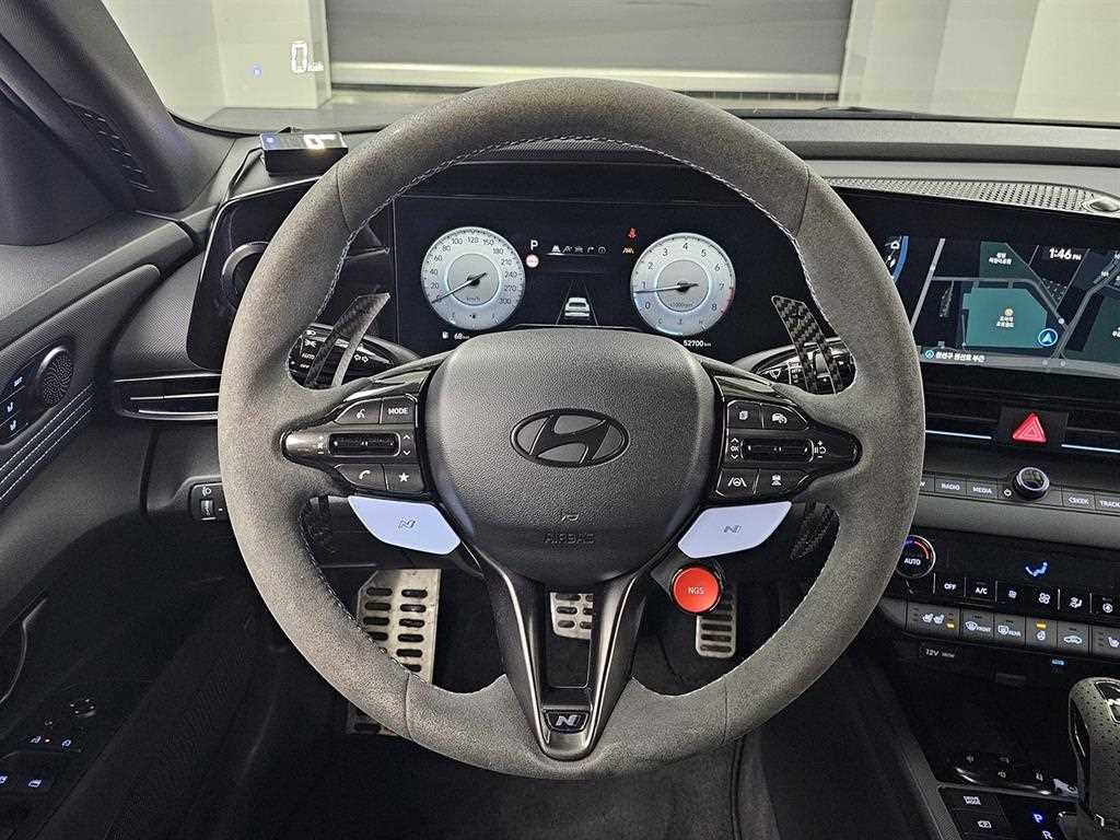 HYUNDAI Avante 2024 Gris - Importación desde Corea - HF Imports Iquique - Foto 13