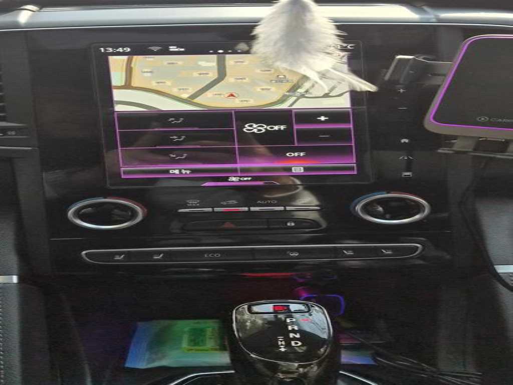 SAMSUNG QM6 - Vista 6