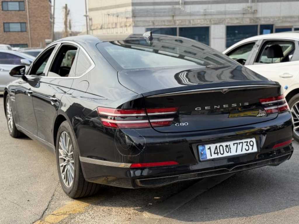 Genesis G80 - Vista 5