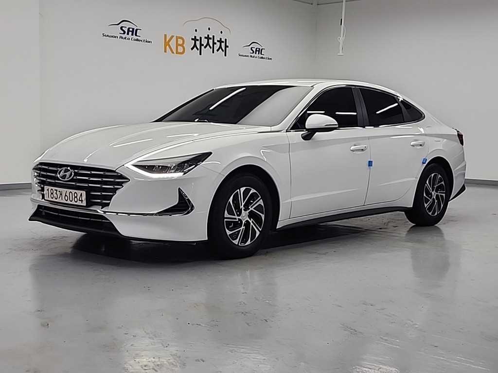 HYUNDAI Sonata 2022 Blanco - Importación desde Corea - HF Imports Iquique - Foto 1