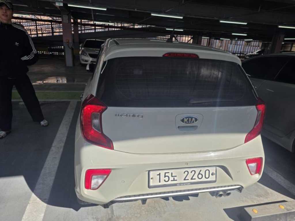 KIA Morning - Vista 4