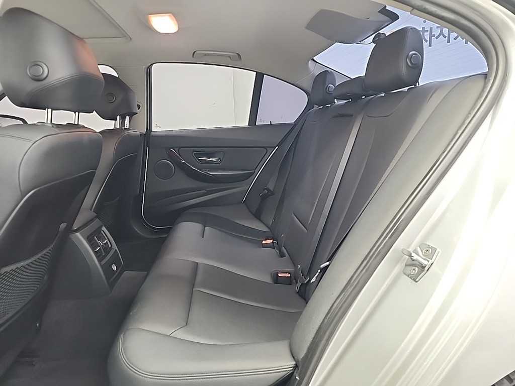 BMW 3 series - Vista 12