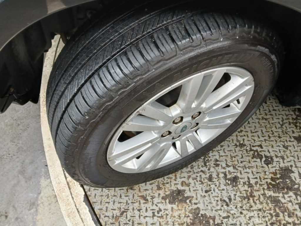 Land Rover Discovery 2012 Negro - Importación desde Corea - HF Imports Iquique - Foto 20