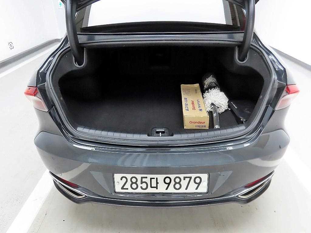 HYUNDAI Grandeur - Vista 5