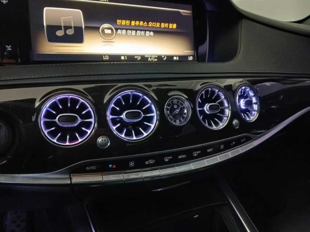 Mercedes Benz S Class - Vista 11