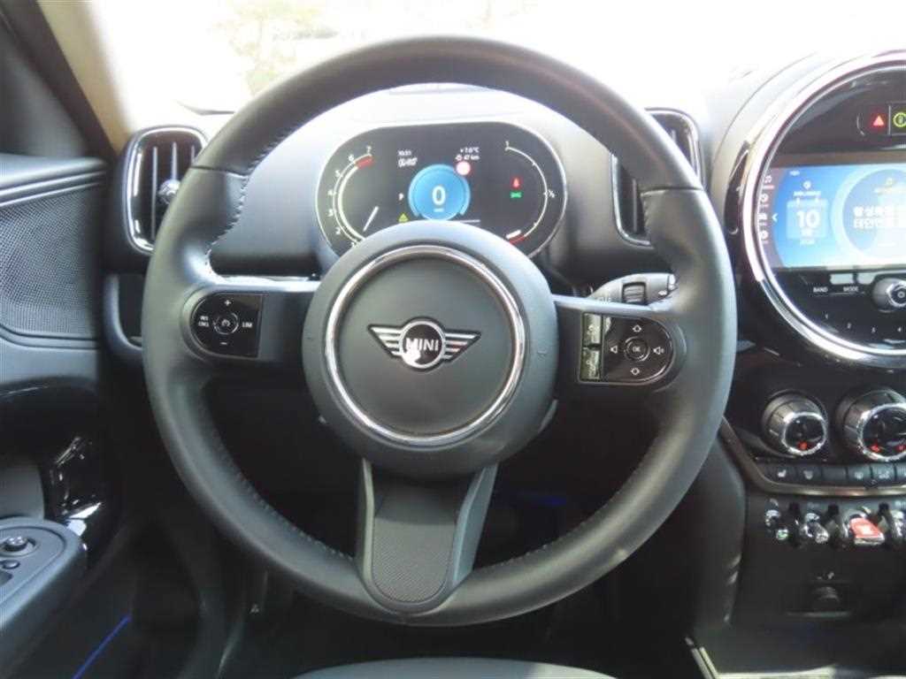 Mini Countryman 2023 Plateado - Importación desde Corea - HF Imports Iquique - Foto 16