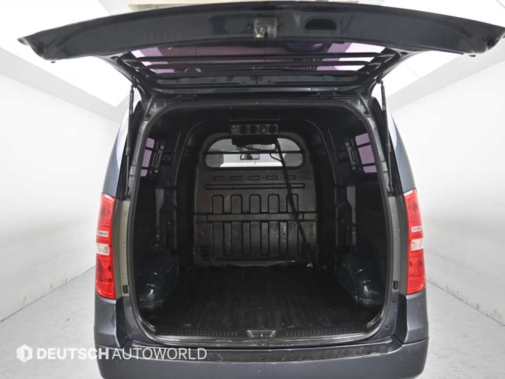 HYUNDAI Starex 2014 Negro - Importación desde Corea - HF Imports Iquique - Foto 19