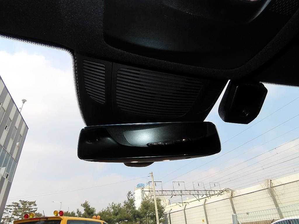 Mercedes Benz GLE Class 2022 the color of pearl - Importación desde Corea - HF Imports Iquique - Foto 13