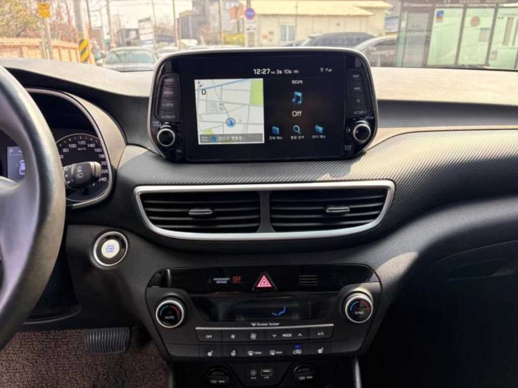 HYUNDAI Tucson - Vista 6