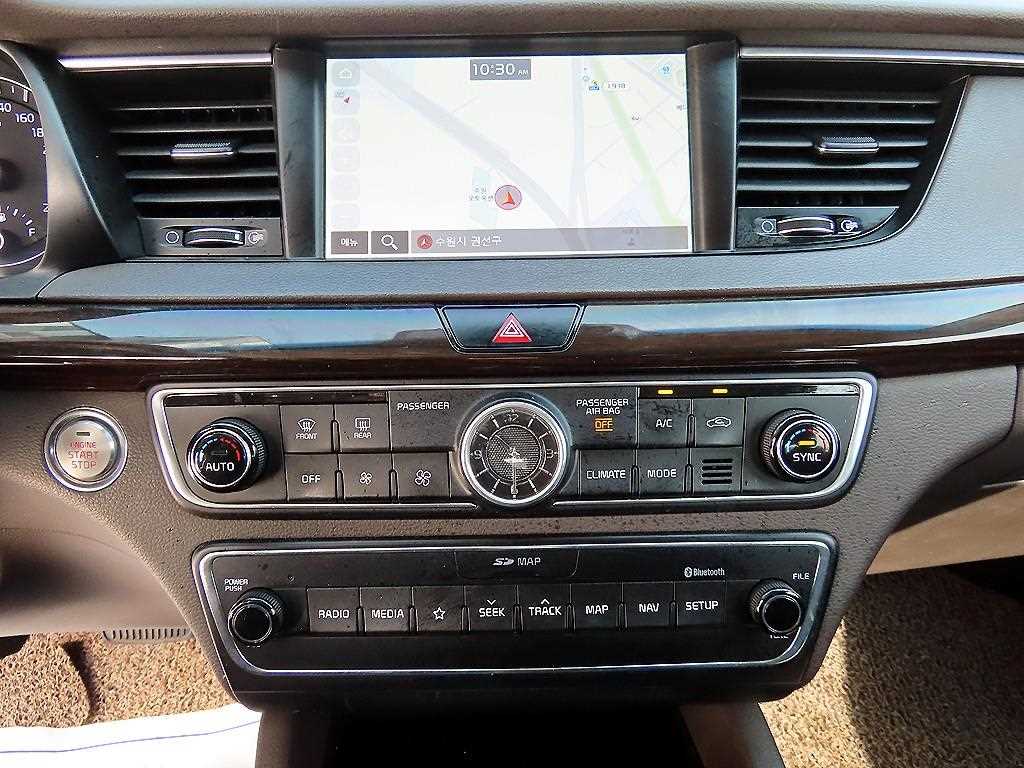 KIA K7 2018 Negro - Importación desde Corea - HF Imports Iquique - Foto 13