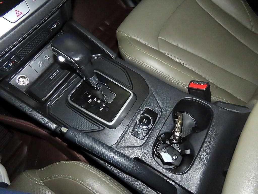 Ssangyong Rexton - Vista 12