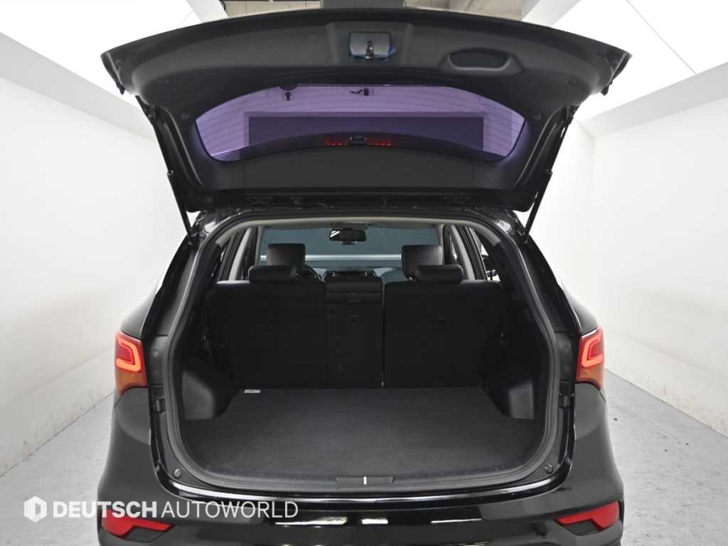 HYUNDAI Santa Fe 2018 Negro - Importación desde Corea - HF Imports Iquique - Foto 19