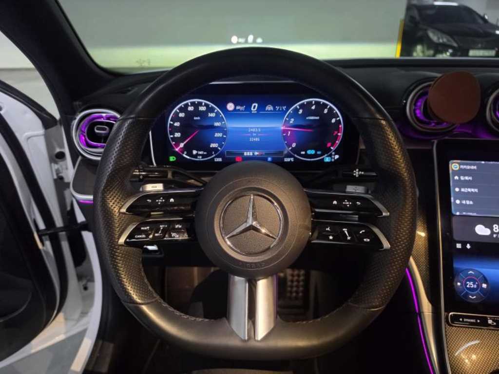 Mercedes Benz C Class - Vista 8