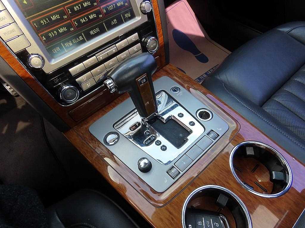 Volkswagen Phaeton - Vista 10