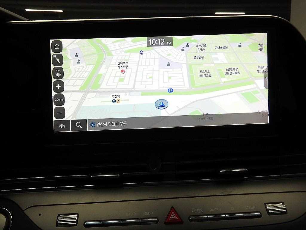 HYUNDAI Grandeur - Vista 9