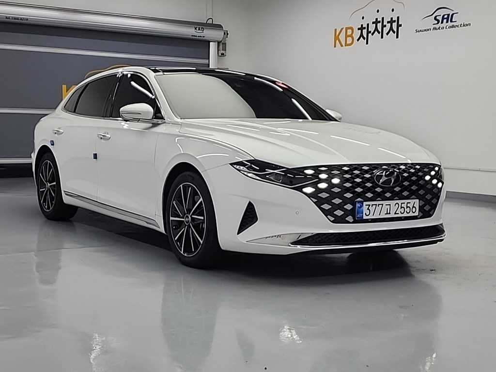 HYUNDAI Grandeur - Vista 4