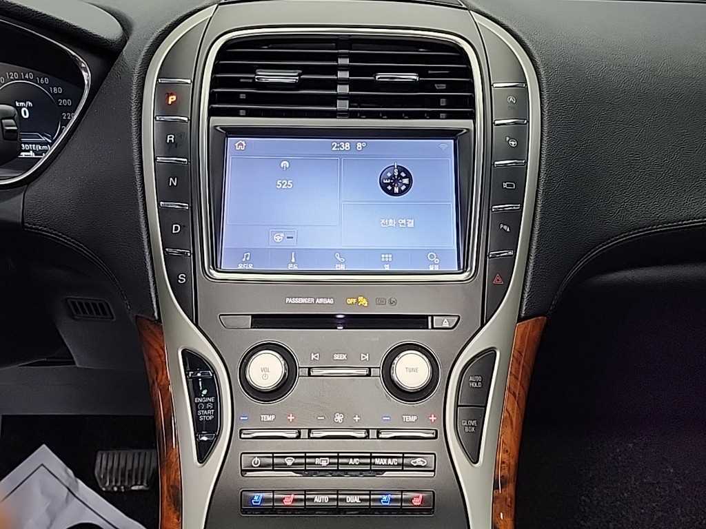 Lincoln Nautilus - Vista 10