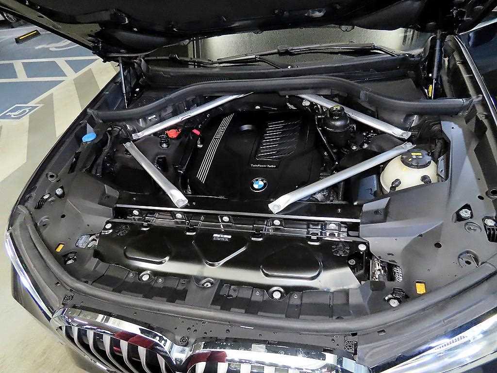 BMW X7 2022 Negro - Importación desde Corea - HF Imports Iquique - Foto 19