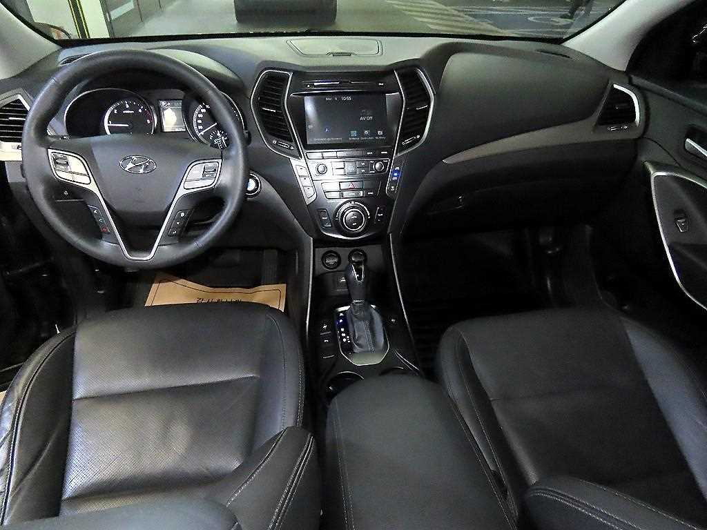HYUNDAI Maxcruz - Vista 10