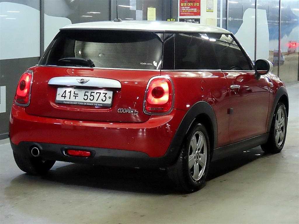 Mini Cooper - Vista 4