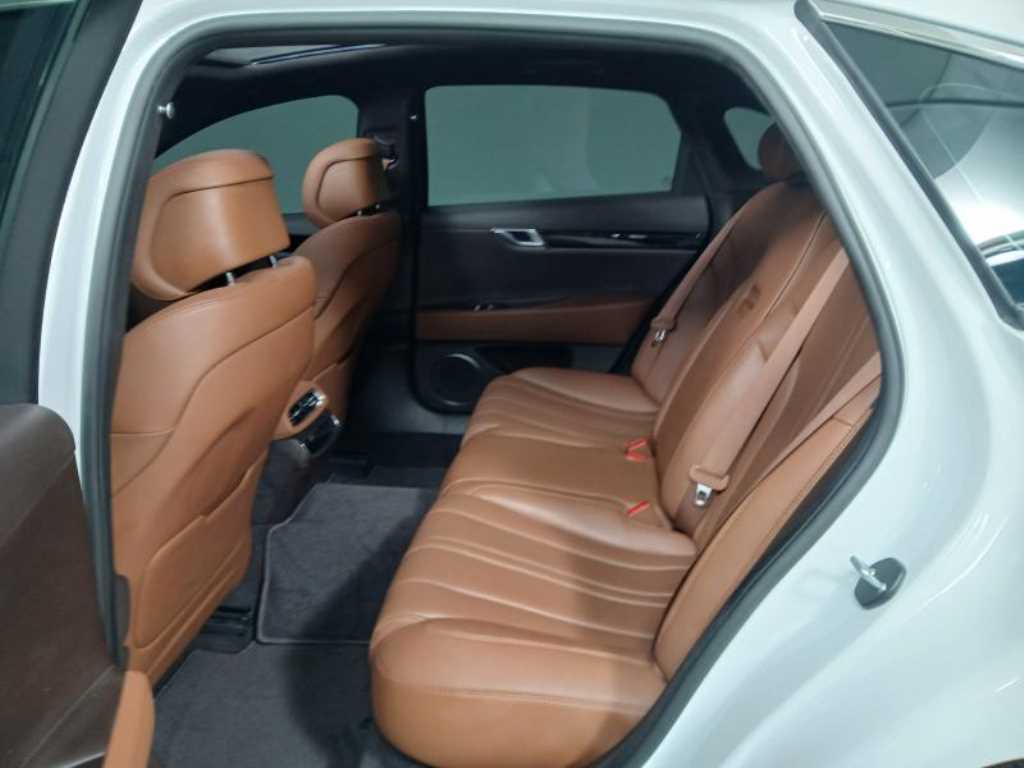 Genesis G80 - Vista 7