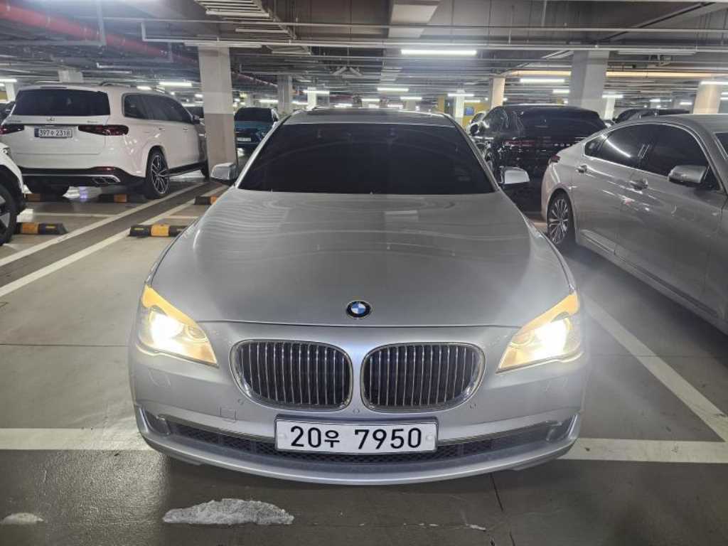 BMW 7 Series 2010 Gris - Importación desde Corea - HF Imports Iquique - Foto 1