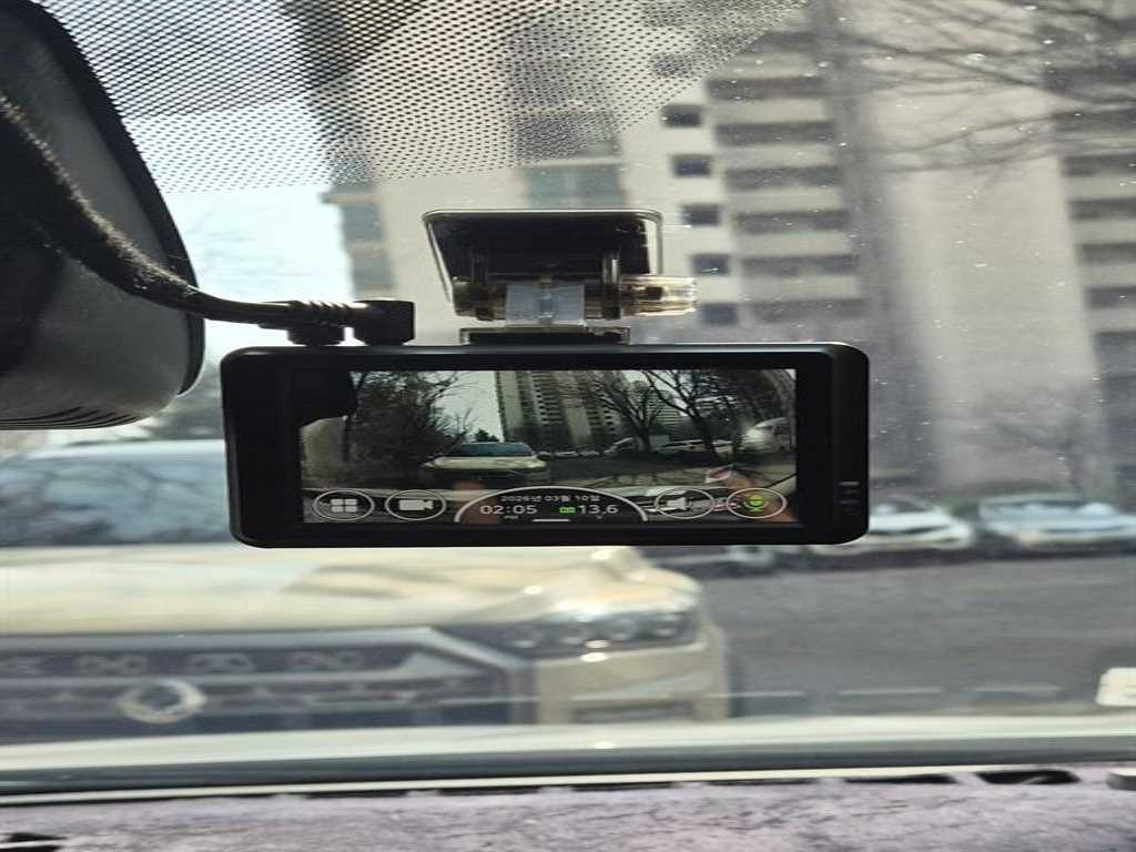 SAMSUNG QM6 - Vista 5