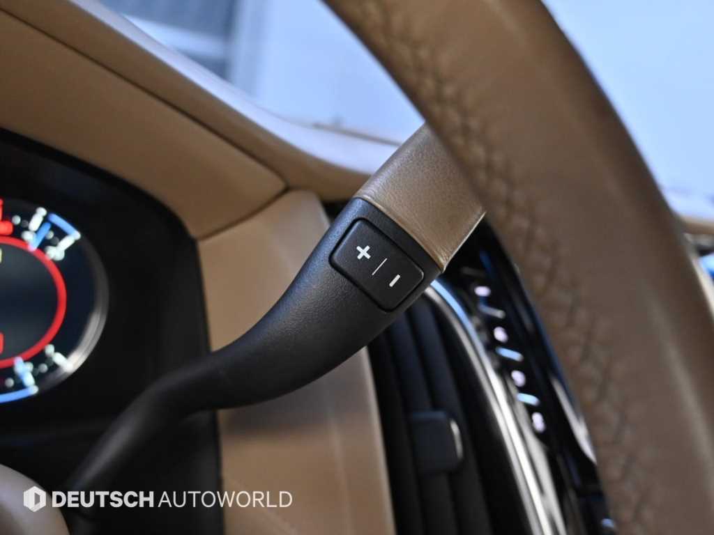 Cadillac Escalade - Vista 9