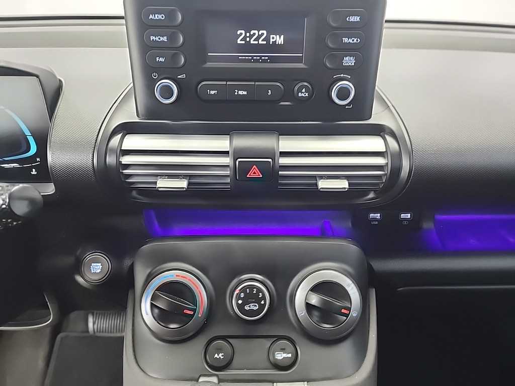 HYUNDAI Casper - Vista 8