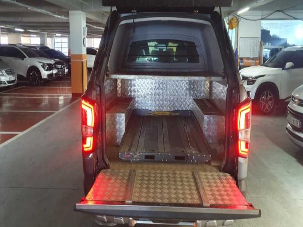 Ssangyong Rexton - Vista 5