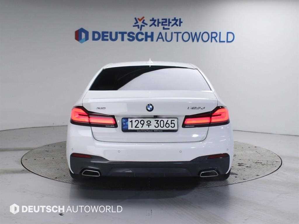 BMW 5 Series - Vista 4