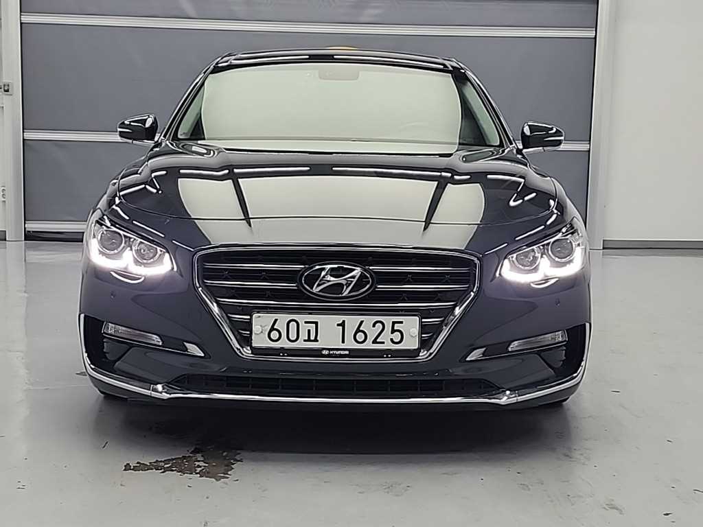 HYUNDAI Grandeur - Vista 2
