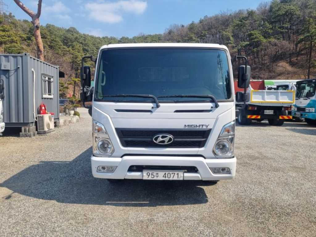 medium and large cargo Cargo 2021 Blanco - Importación desde Corea - HF Imports Iquique - Foto 1