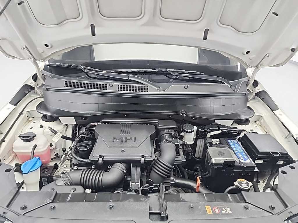 HYUNDAI Casper - Vista 5